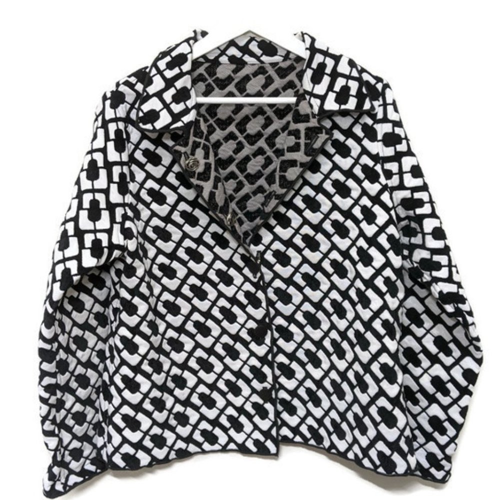 Winding River Geometric Jacket Size L
